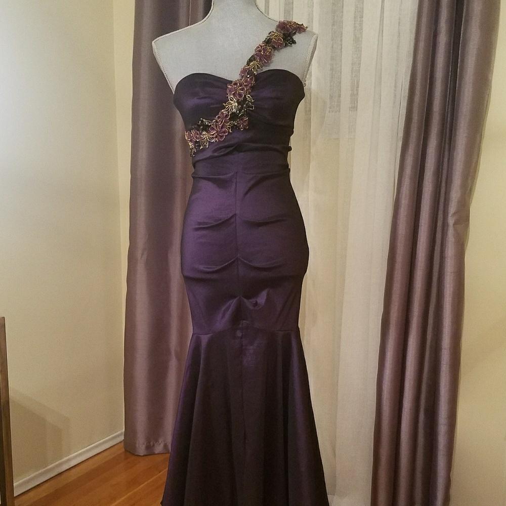 Prom / Formal Mermaid Gown -Plum